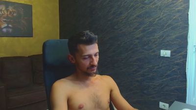 HayesNova live cam on Cam4