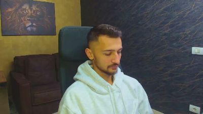 HayesNova live cam on Cam4