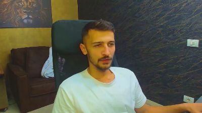 HayesNova live cam on Cam4