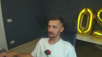 HayesNova live cam on Cam4