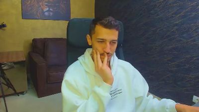 HayesNova live cam on Cam4