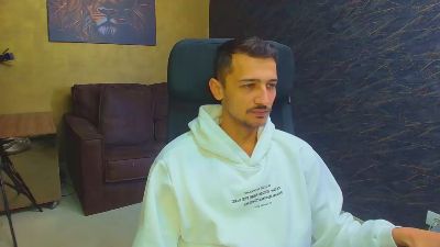 HayesNova live cam on Cam4
