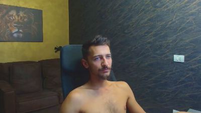 HayesNova live cam on Cam4