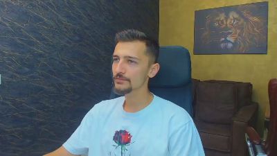 HayesNova live cam on Cam4