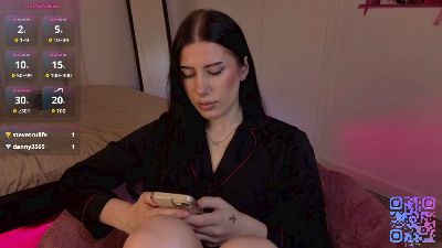 HazelHayes live cam on Cam4
