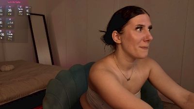 HazelHayes live cam on Cam4