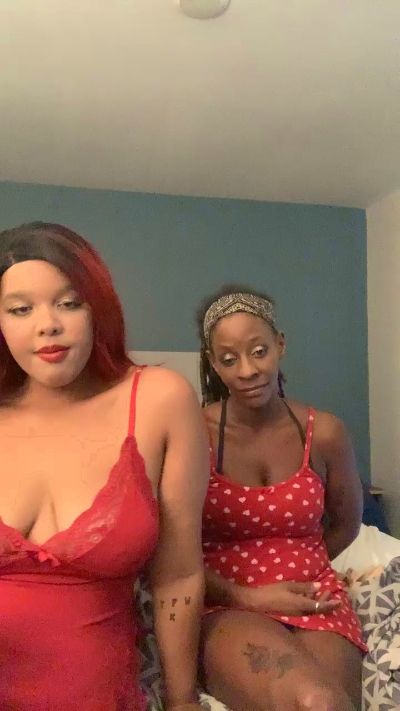 Hazelmariee1 live cam on Cam4