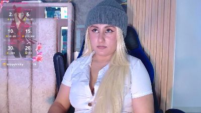 Hazumi_ live cam on Cam4