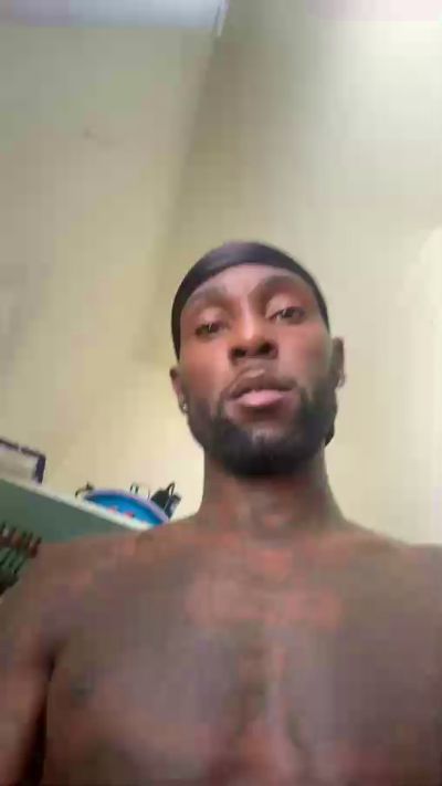HeadTapper live cam on Cam4