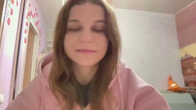 HeatherChura live cam on Cam4