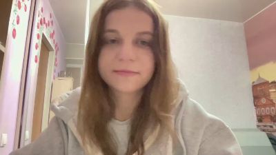 HeatherChura live cam on Cam4