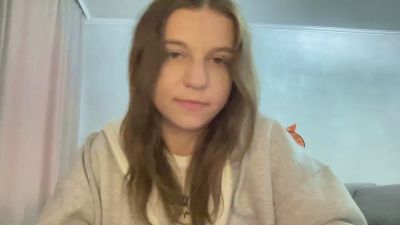 HeatherChura live cam on Cam4