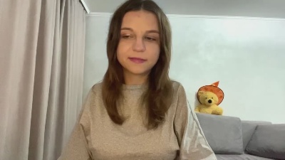 HeatherChura live cam on Cam4