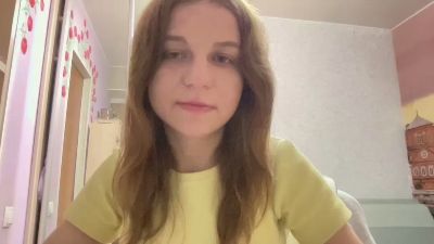 HeatherChura live cam on Cam4