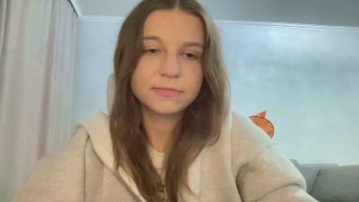 HeatherChura live cam on Cam4