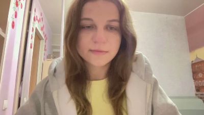 HeatherChura live cam on Cam4