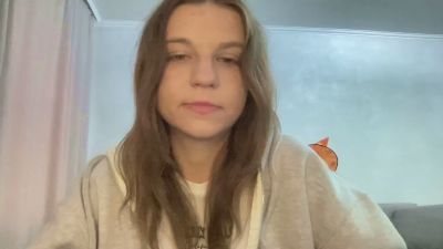 HeatherChura live cam on Cam4