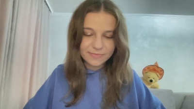 HeatherChura live cam on Cam4