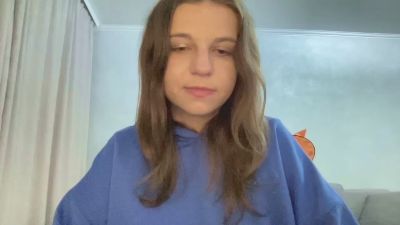 HeatherChura live cam on Cam4