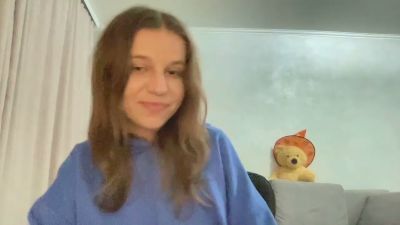 HeatherChura live cam on Cam4
