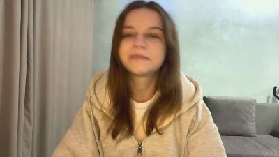 HeatherChura live cam on Cam4
