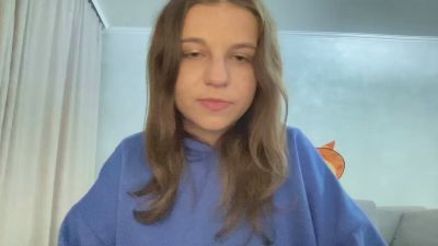 HeatherChura live cam on Cam4