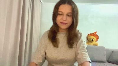 HeatherChura live cam on Cam4