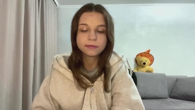 HeatherChura live cam on Cam4