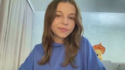HeatherChura live cam on Cam4