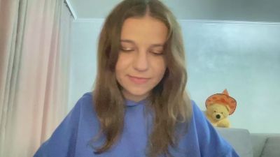 HeatherChura live cam on Cam4