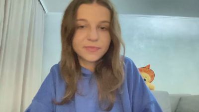 HeatherChura live cam on Cam4