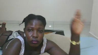Heavenly live cam on Cam4