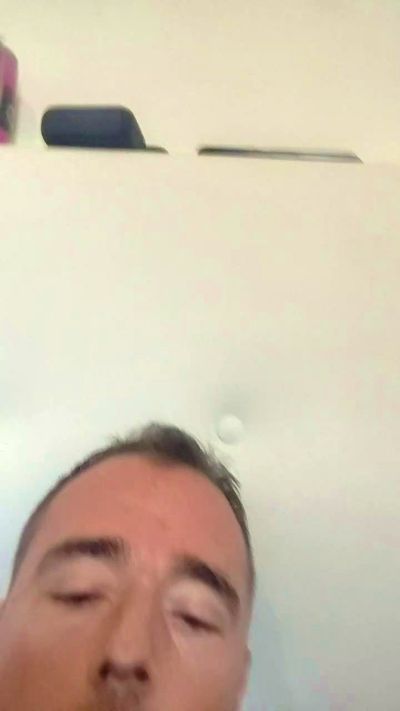 Hedagaricam live cam on Cam4