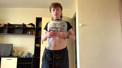 HedyLombardino live cam on Cam4