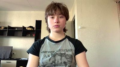 HedyLombardino live cam on Cam4