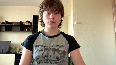HedyLombardino live cam on Cam4