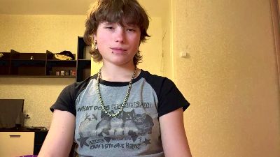 HedyLombardino live cam on Cam4