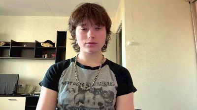 HedyLombardino live cam on Cam4
