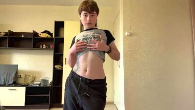 HedyLombardino live cam on Cam4