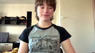 HedyLombardino live cam on Cam4