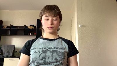 HedyLombardino live cam on Cam4