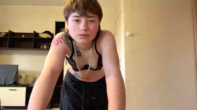 HedyLombardino live cam on Cam4