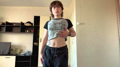 HedyLombardino live cam on Cam4