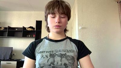 HedyLombardino live cam on Cam4