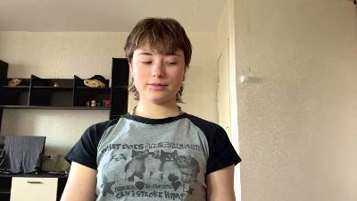 HedyLombardino live cam on Cam4