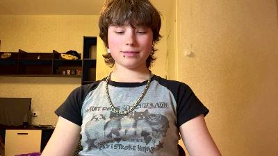 HedyLombardino live cam on Cam4