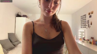 HeeBrittian live cam on Cam4
