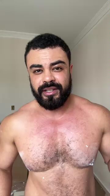 Hefesto92 live cam on Cam4