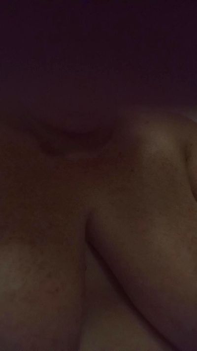 Heidi live cam on Cam4
