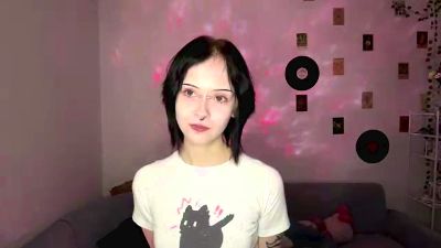HeidiAkbari live cam on Cam4